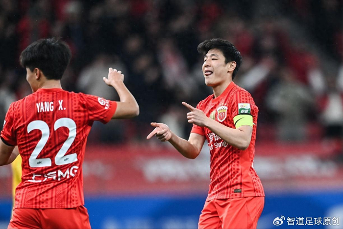 九游体育手机版下载-武磊替补不到8分钟双响 上海海港4-1青岛西海岸 郑智执教遭两连败|青岛市|梅米舍维奇|穆斯卡特|李帅|中超_新浪体育_新浪新闻